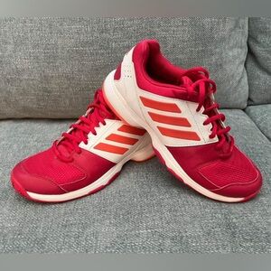 Adidas Tennis Shoes Exc Cond
